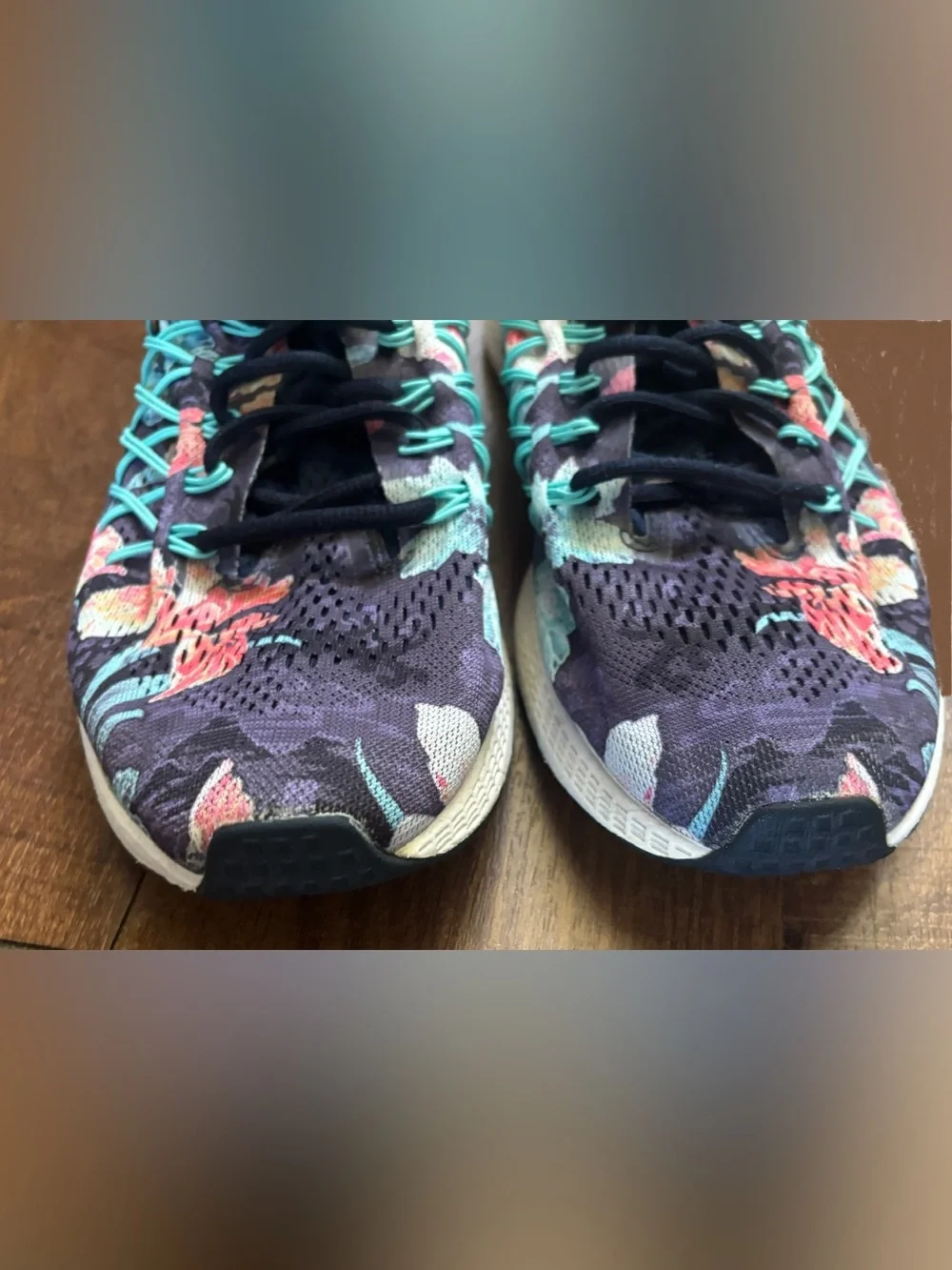 Nike Zoom Pegasus 32 “photosynthesis”men’s run athletic shoes Sz 10.5 or 10 1/2